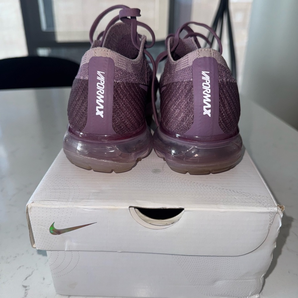 Nike Vapormax - Picture 5 of 5
